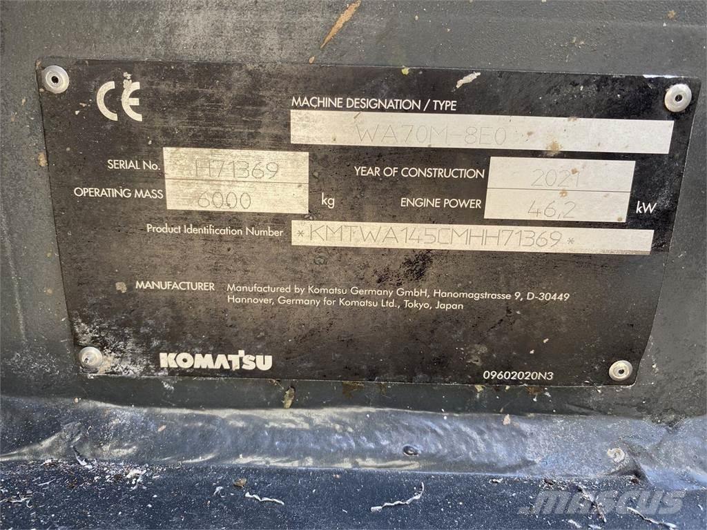 Komatsu WA70M-8EO لوادر متعددة الأغراض