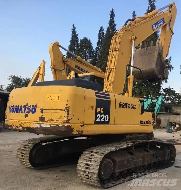 Komatsu PC 220-7 حفارات زحافة