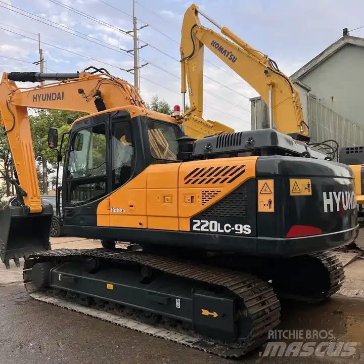 Hyundai 220LC-9s حفارات زحافة