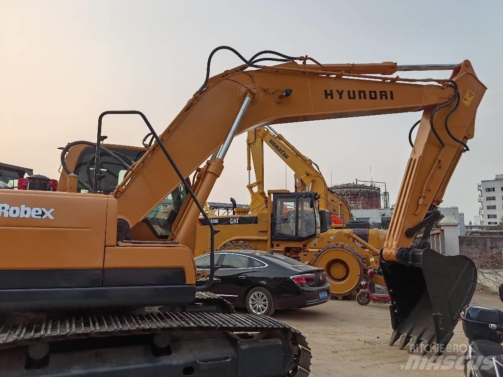 Hyundai 220LC-9s حفارات زحافة