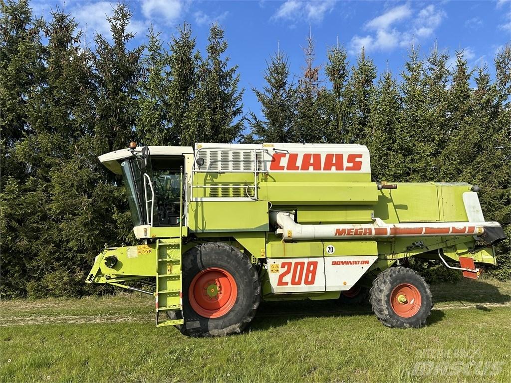 CLAAS Mega 208 حصادات
