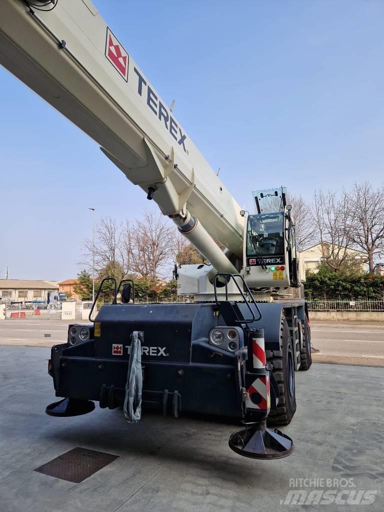 Terex RT1080L رافعات الطرق الوعرة