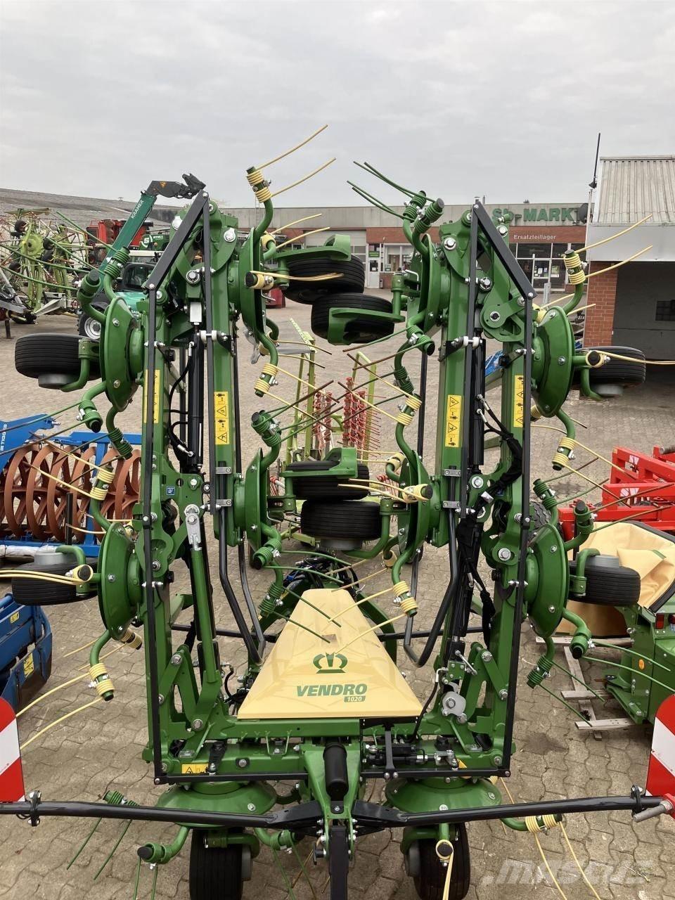 Krone Vendro 1020 مكابس وميبسات التبن
