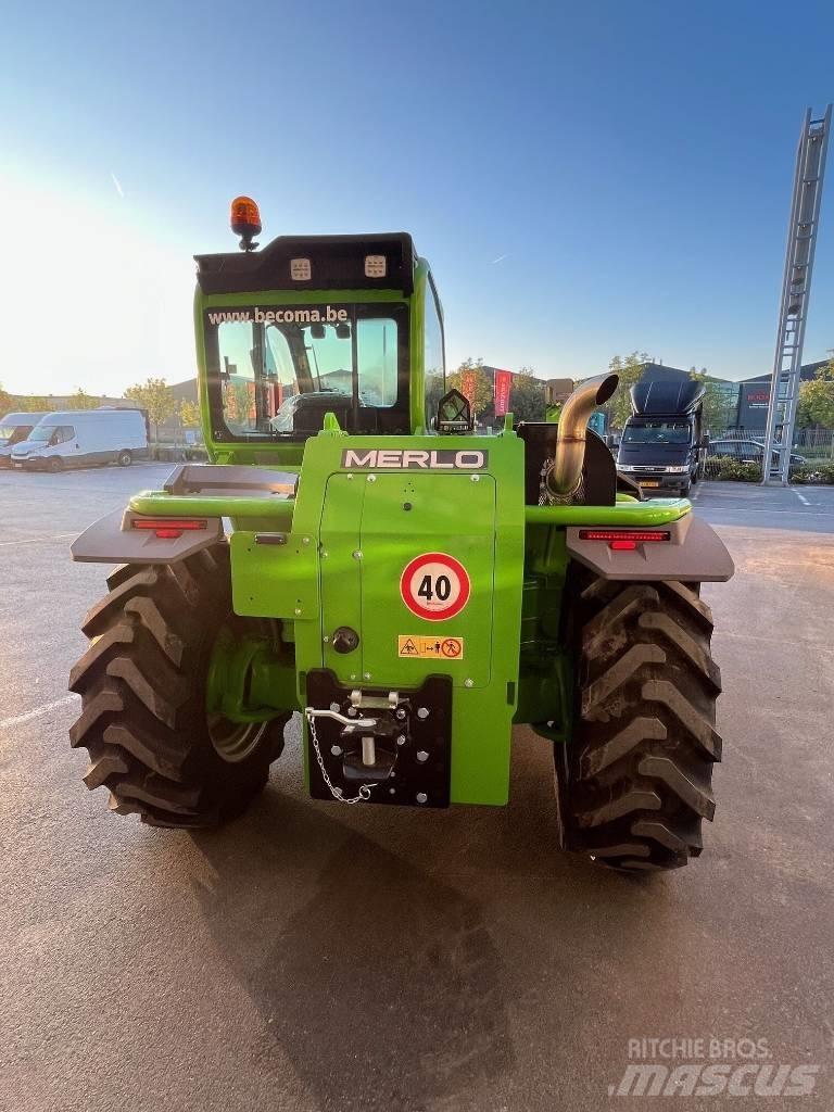Merlo TF30.7 مناولات متداخلة