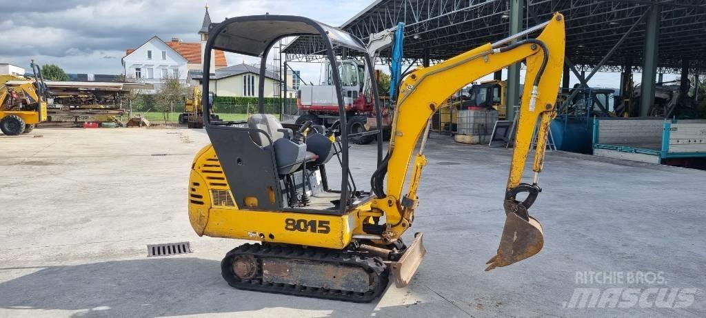 JCB 8015 حفارات صغيرة أقل من 7 طن (حفارات صغيرة)