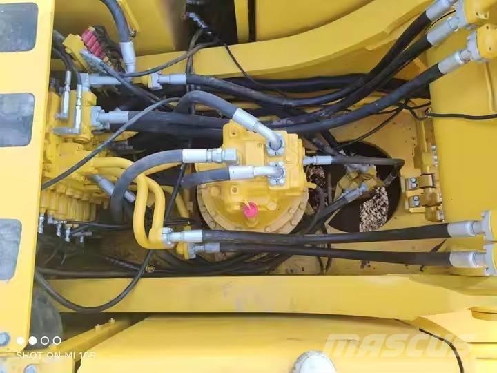 Komatsu PC 350-7 حفارات زحافة