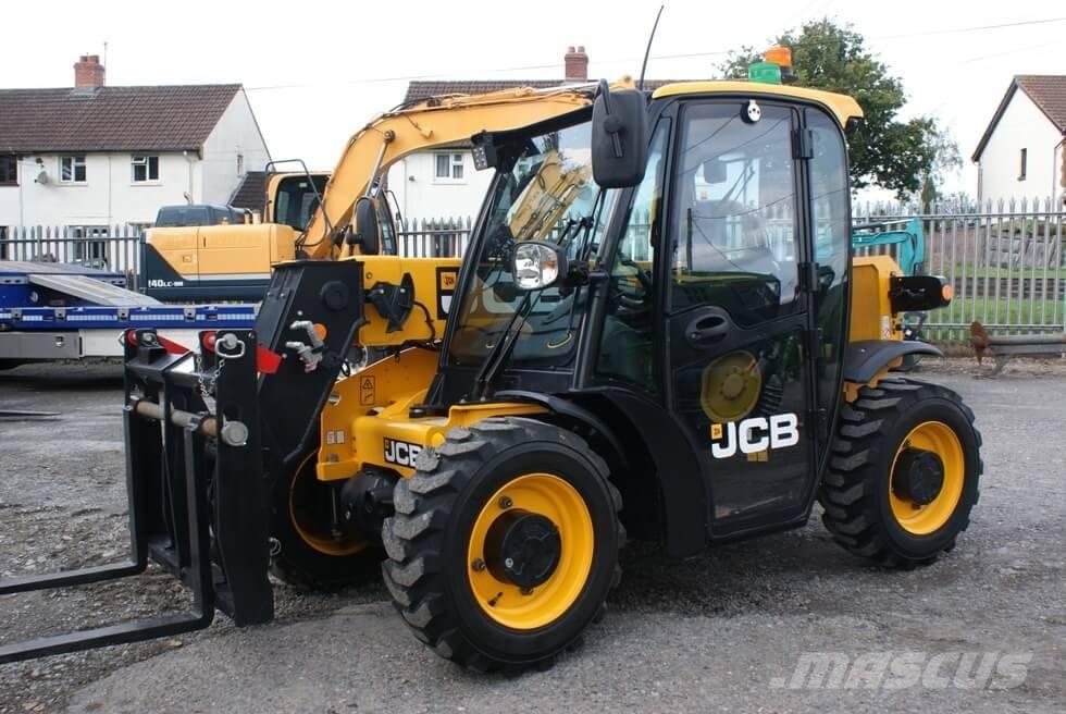 JCB 514-40 CON مناولات متداخلة