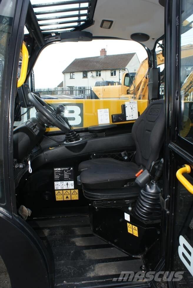 JCB 514-40 CON مناولات متداخلة
