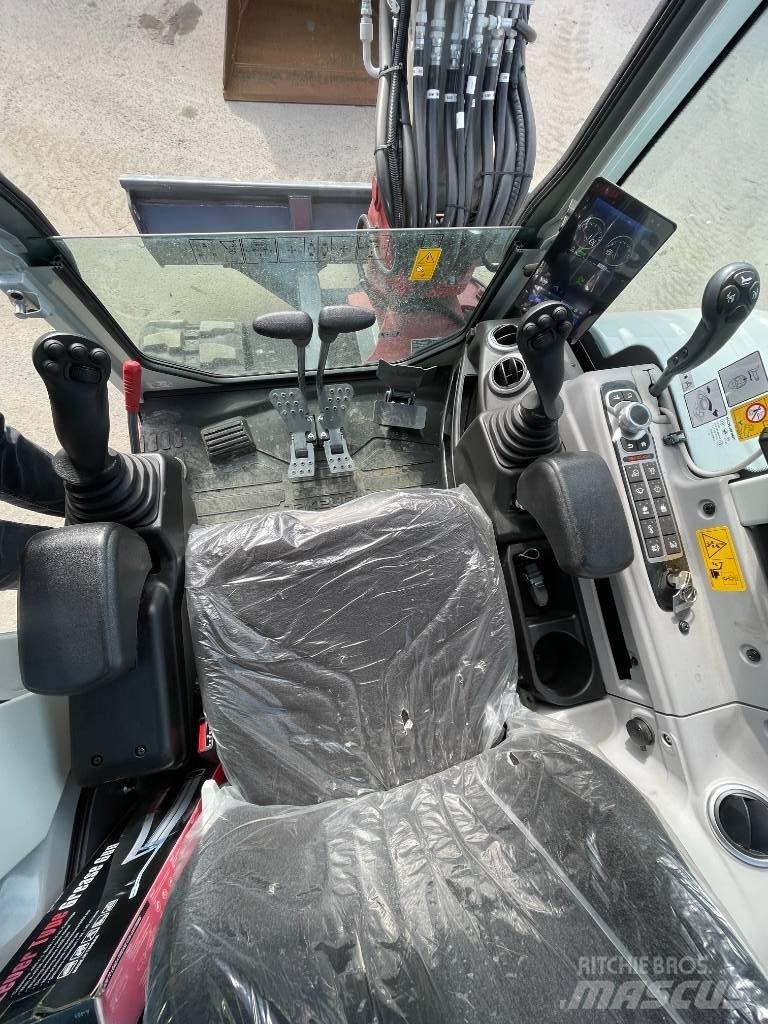 Takeuchi TB 350 R حفارات صغيرة أقل من 7 طن (حفارات صغيرة)