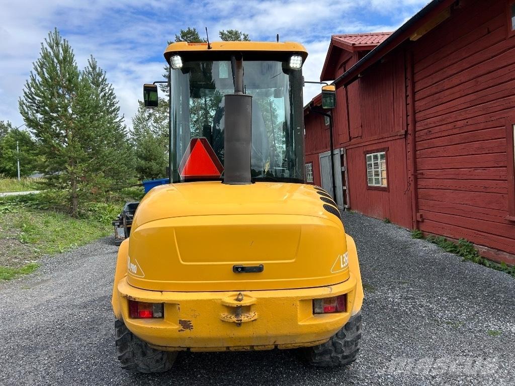 Volvo L 35 B لوادر بعجل