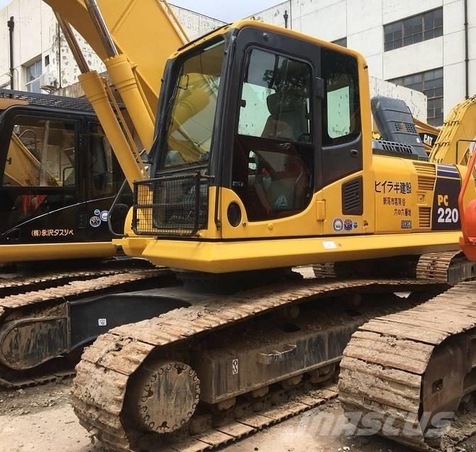 Komatsu pc200-8 حفارات زحافة
