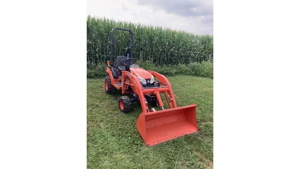 Kubota BX 1880 الجرارات