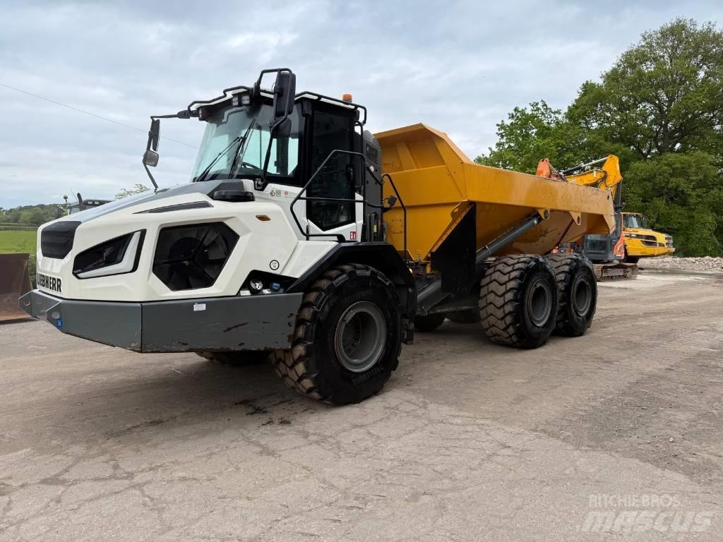 Liebherr TA 230 ساحبات مفصلية