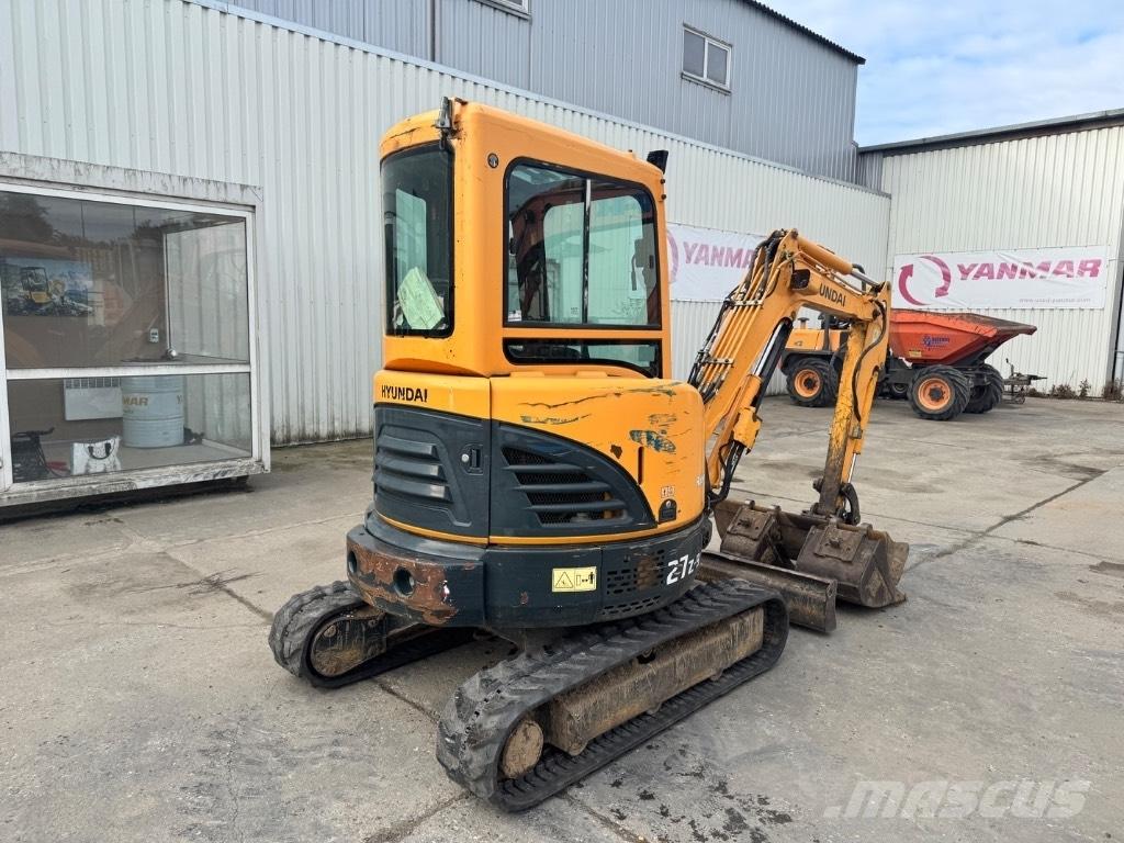 Hyundai ROBEx 27-9 حفارات صغيرة أقل من 7 طن (حفارات صغيرة)