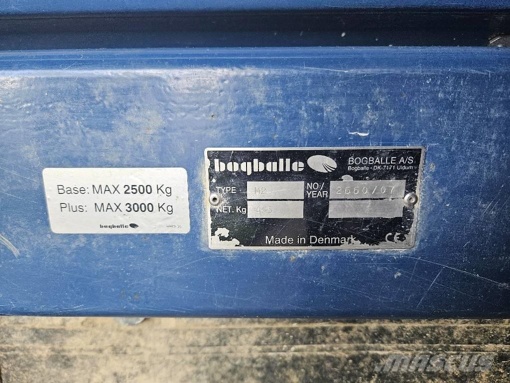 Bogballe M2 معدات فرد المواد المعدنية