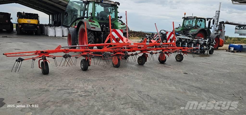 Kuhn GF 7802 مكابس وميبسات التبن
