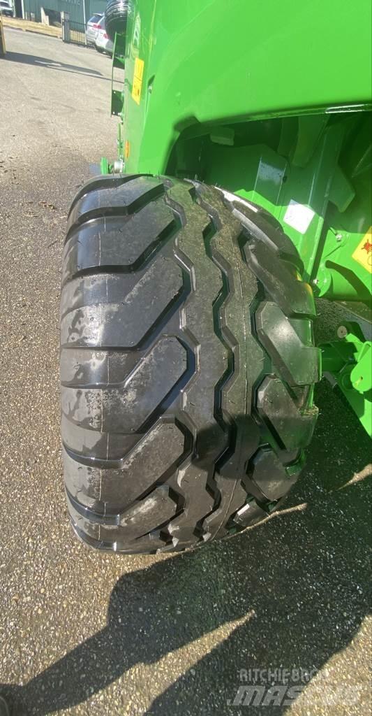 John Deere V461M محزمات مستديرة