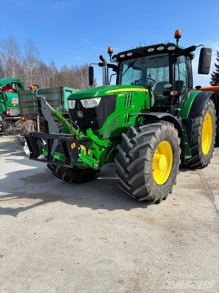 John Deere 6155 R الجرارات
