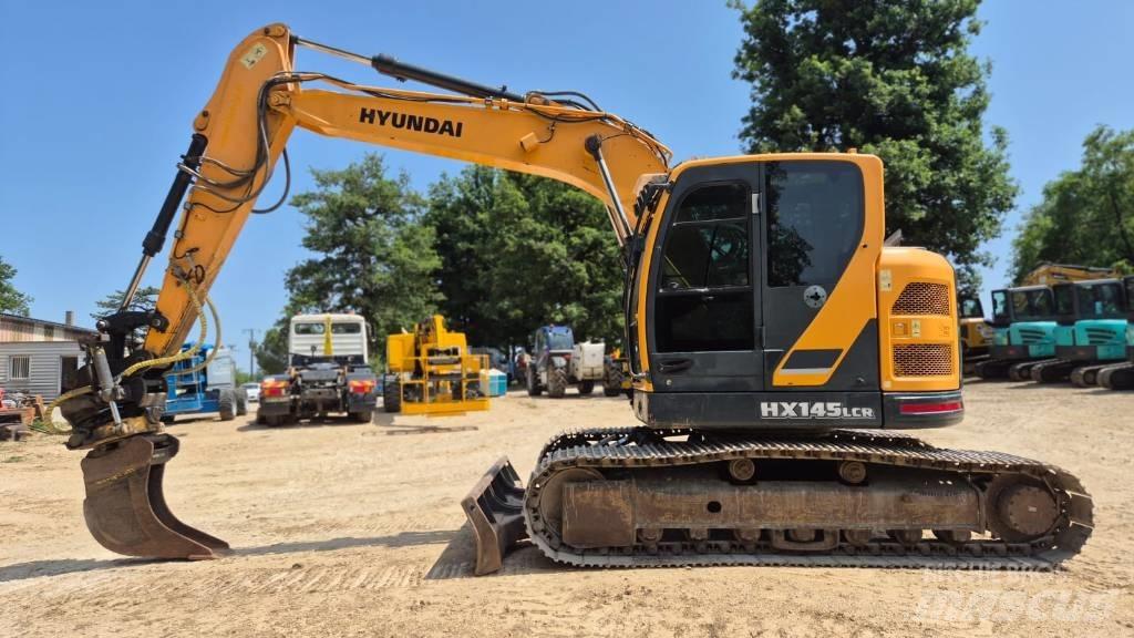 Hyundai HX 145 LCR حفارات زحافة