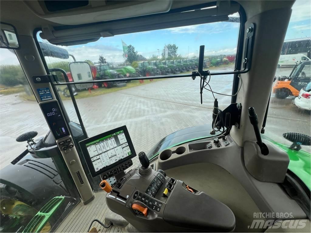 John Deere 7290R الجرارات