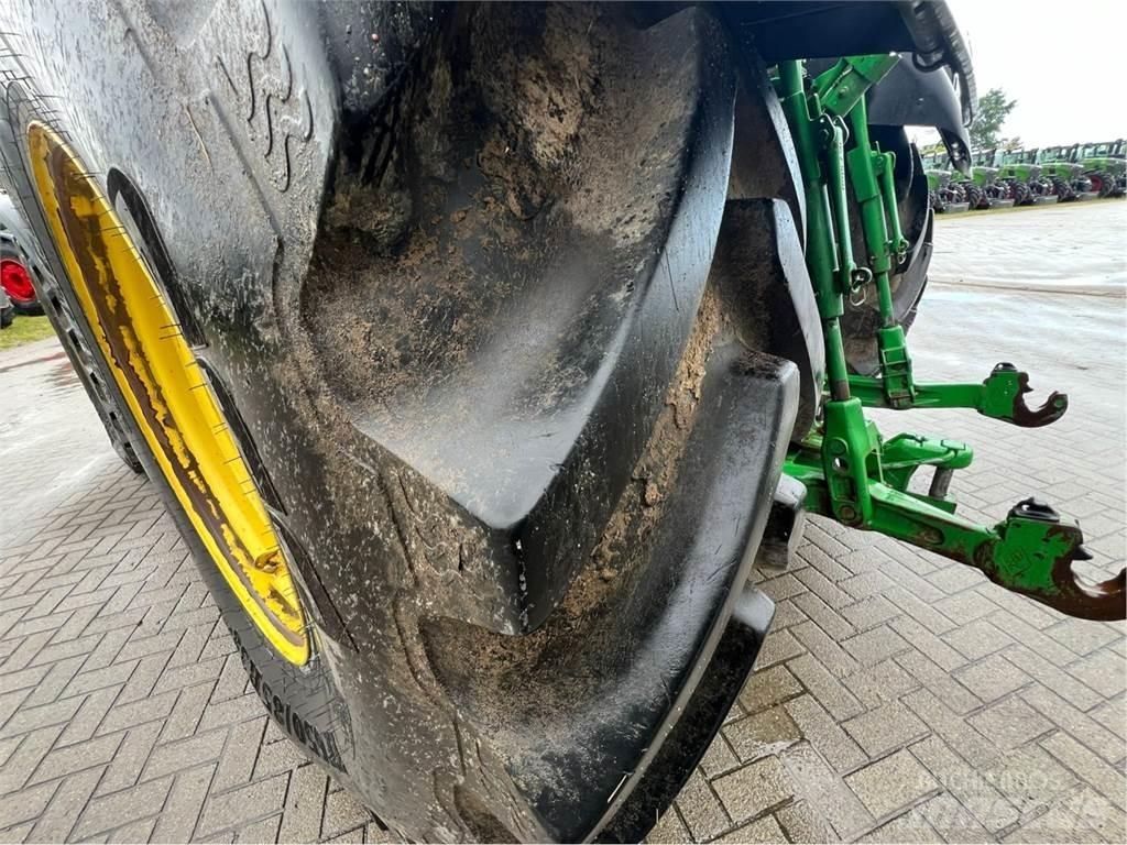 John Deere 7290R الجرارات