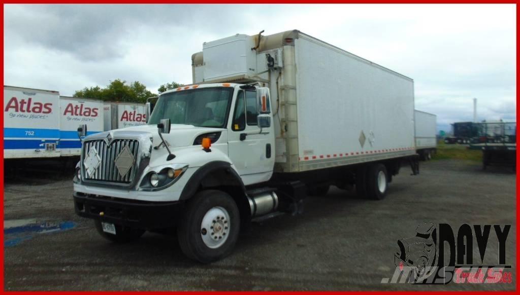 International 7600 شاحنات ذات هيكل صندوقي