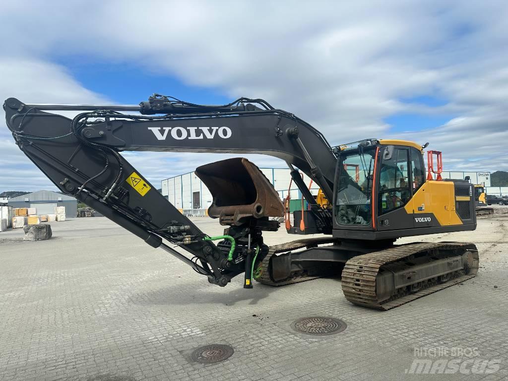 Volvo EC 200 EL حفارات زحافة