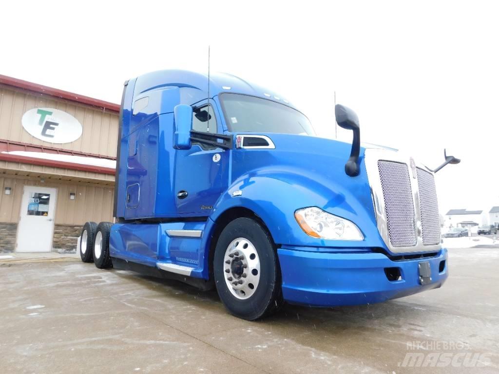 Kenworth T 680 وحدات الجر