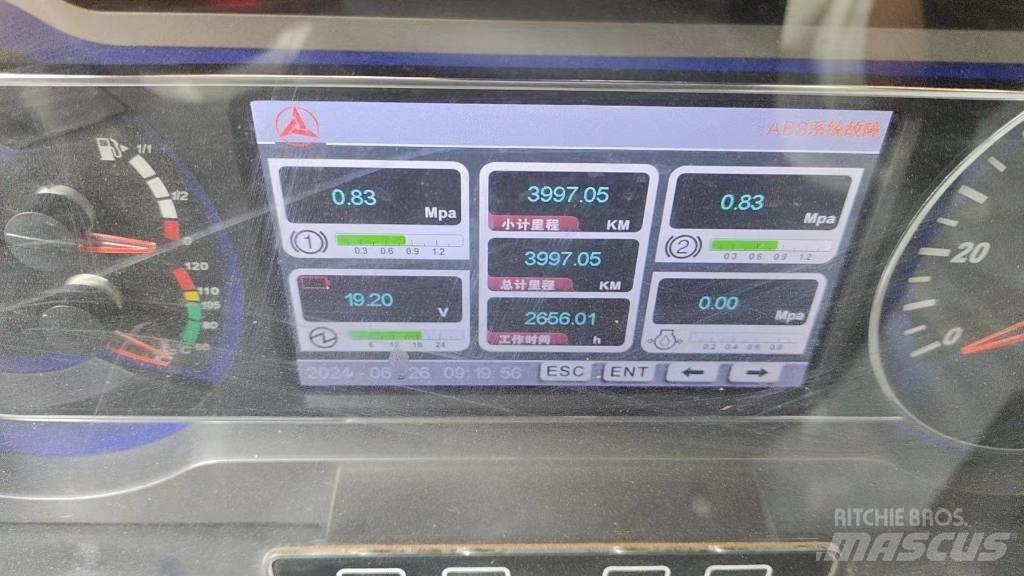 Sany STC600T6 رافعات صالحة لكل أنواع الطرق