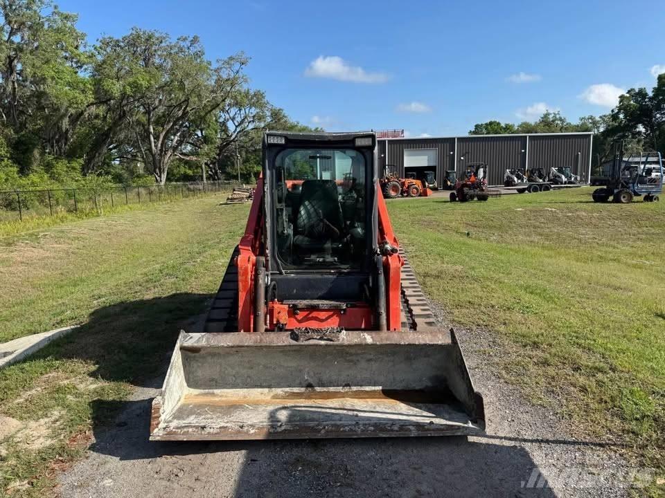 Kubota SVL 97-2 لوادر انزلاقية التوجيه