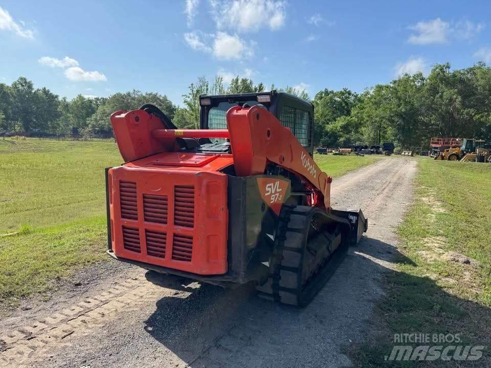 Kubota SVL 97-2 لوادر انزلاقية التوجيه