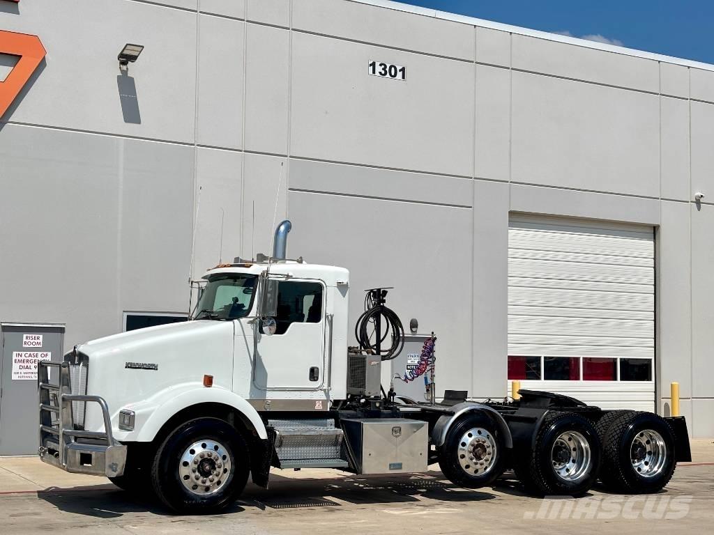 Kenworth T800 وحدات الجر