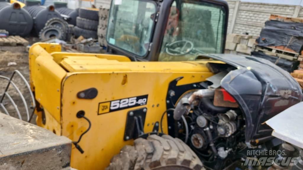 JCB 525-60 كابينة والداخلية