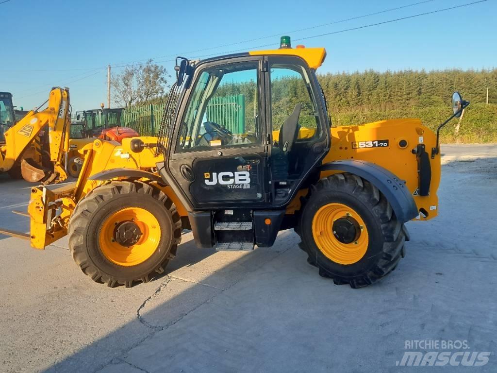 JCB 531-70 معدات مناولة لأغراض الزراعة