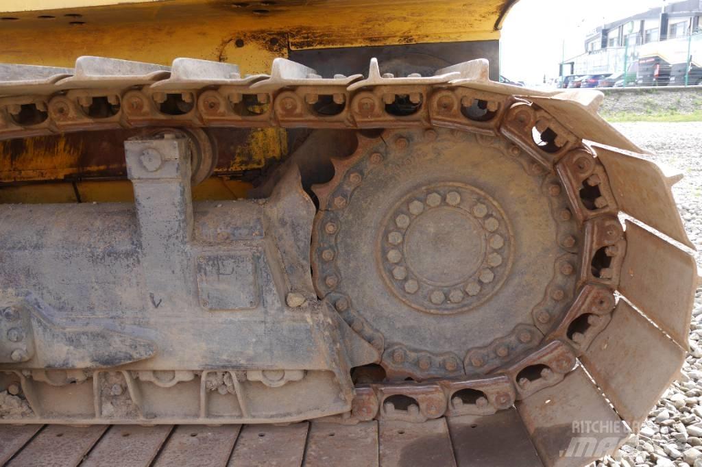 New Holland D 180 بلدوزرات مجنزرة