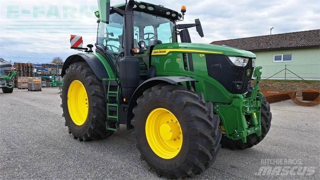 John Deere 6 r 230 الجرارات
