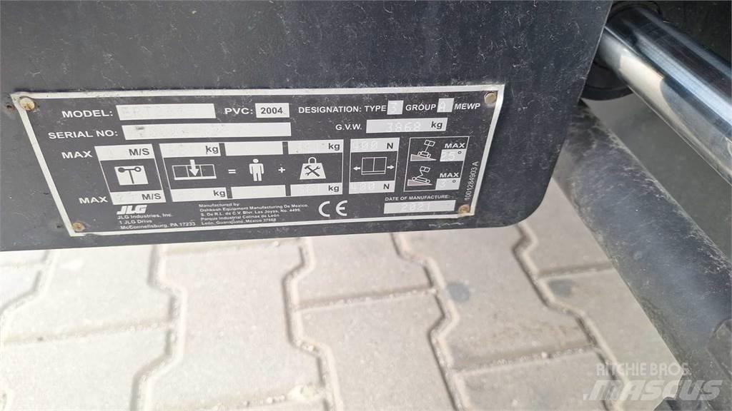 JLG ERT2669 رافعات مقصية الشكل