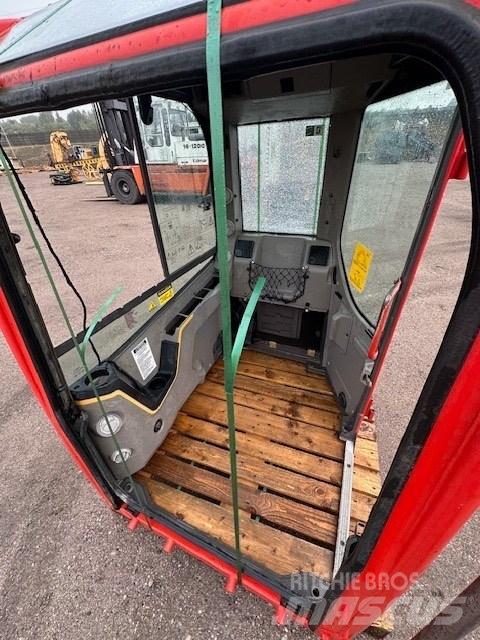 Volvo ECR 88 D CAB كابينة والداخلية