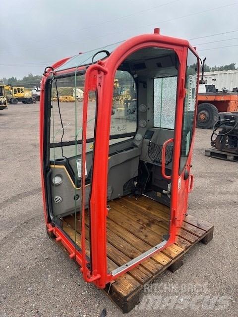 Volvo ECR 88 D CAB كابينة والداخلية