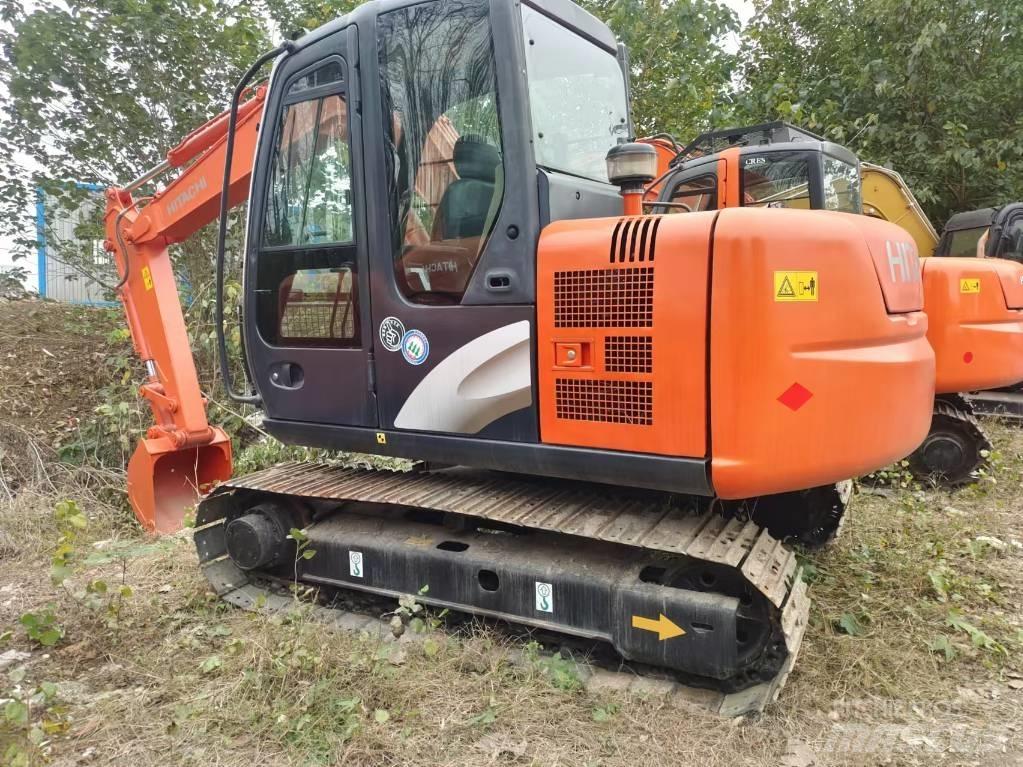 Hitachi ZX 70 حفارات وسط 7 طن - 12 طن