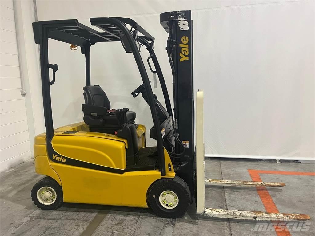 Yale ERP16 VF شاحنات ذات رافعات شوكية تعمل بالكهرباء