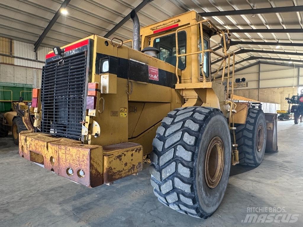 CAT 966 F لوادر بعجل