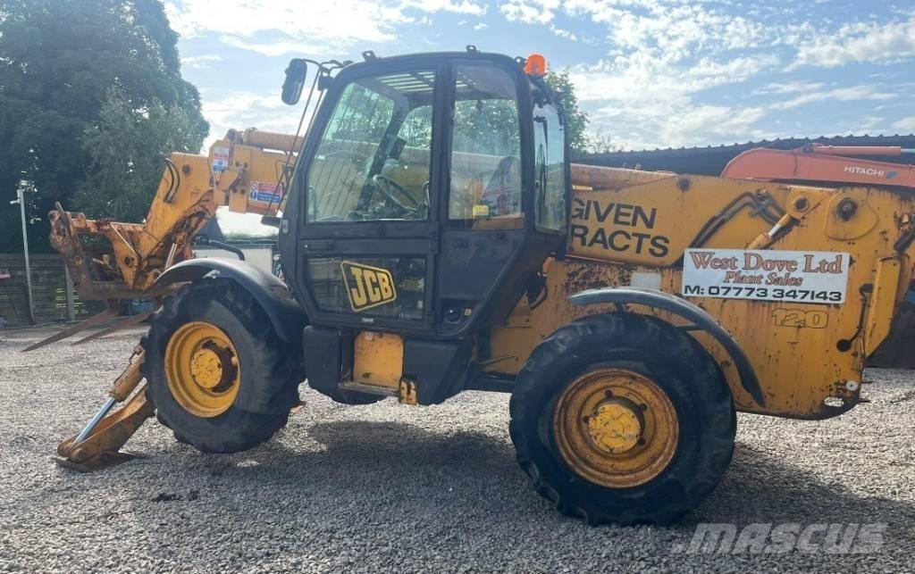 JCB 532-120 مناولات متداخلة