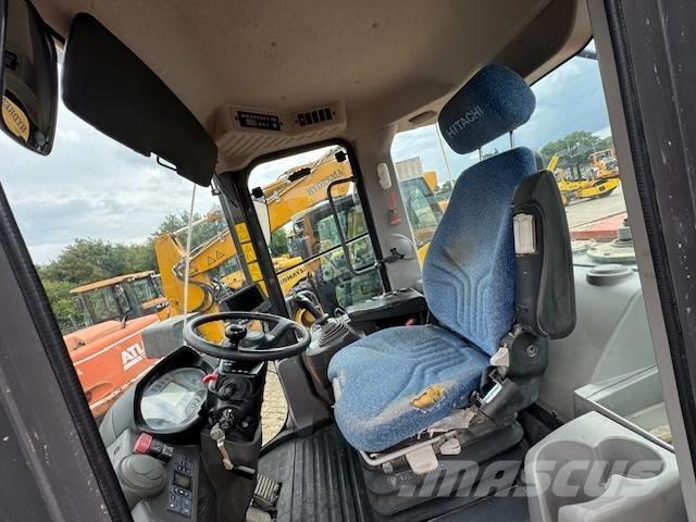 Hitachi ZW 180 لوادر بعجل