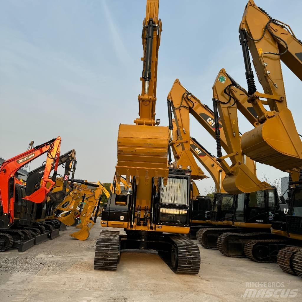 CAT 320D2 حفارات وسط 7 طن - 12 طن