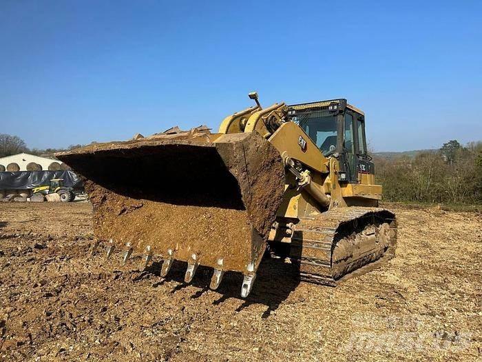 CAT 973C - حفارات خاصة