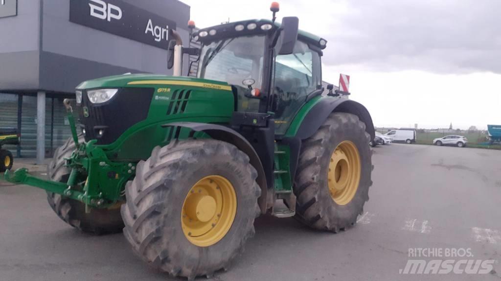 John Deere 6175 R الجرارات
