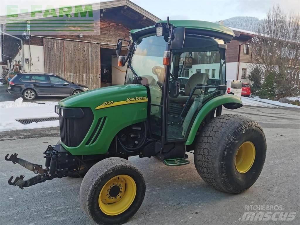 John Deere 4720 الجرارات