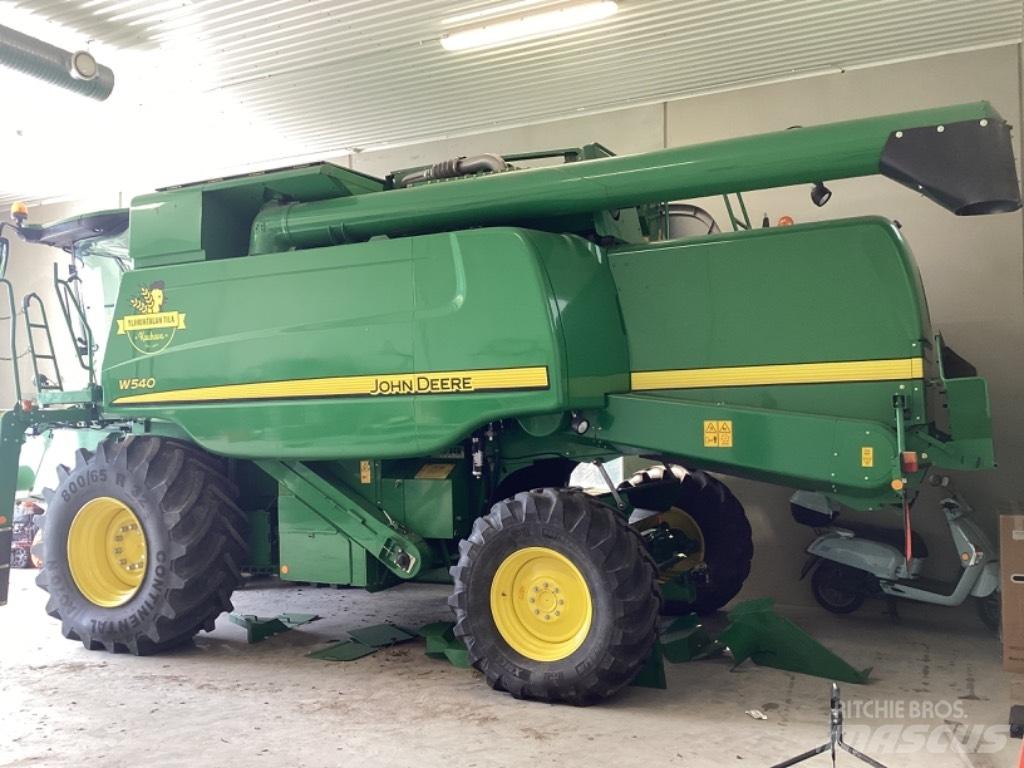 John Deere W540+618R حصادات