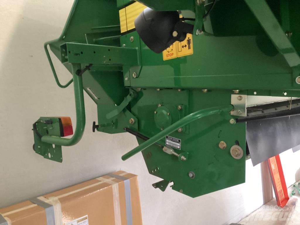 John Deere W540+618R حصادات